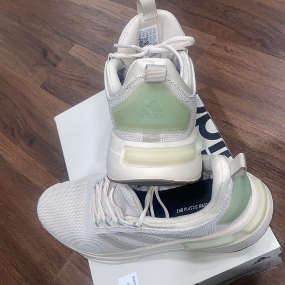 Adidas Racer TR 23 Shoes - Picture 6 of 10